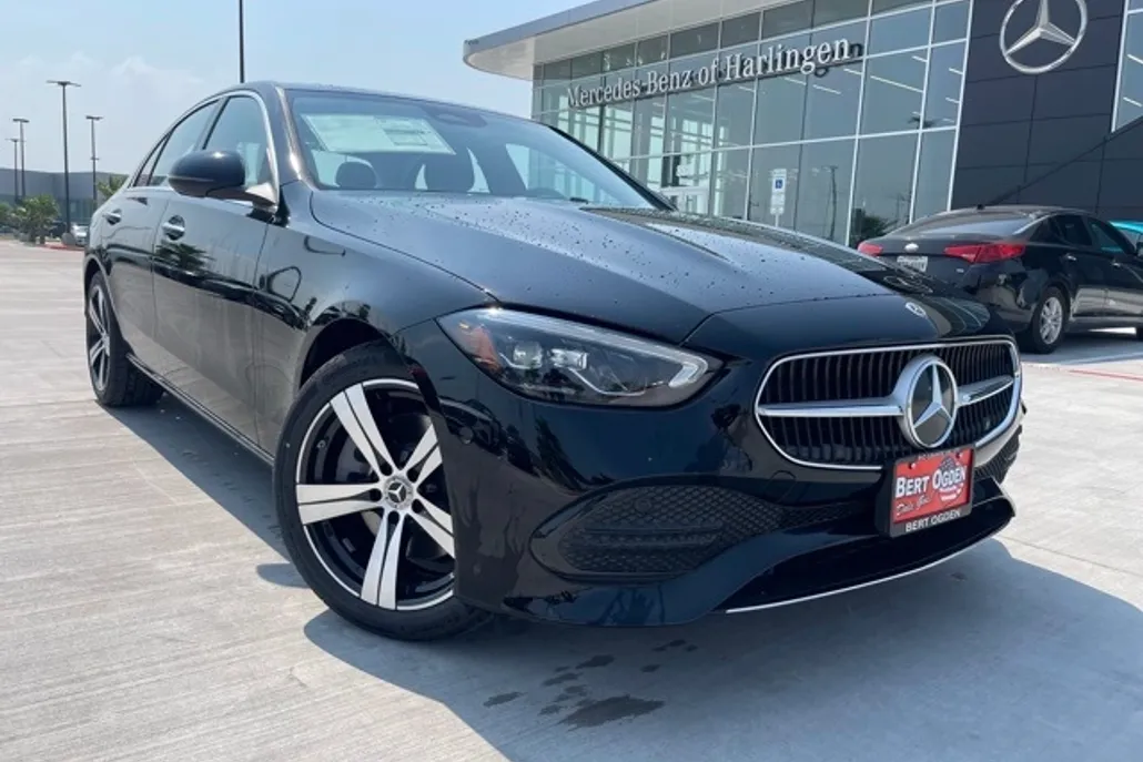 2025 Mercedes Benz C 300 photo 1