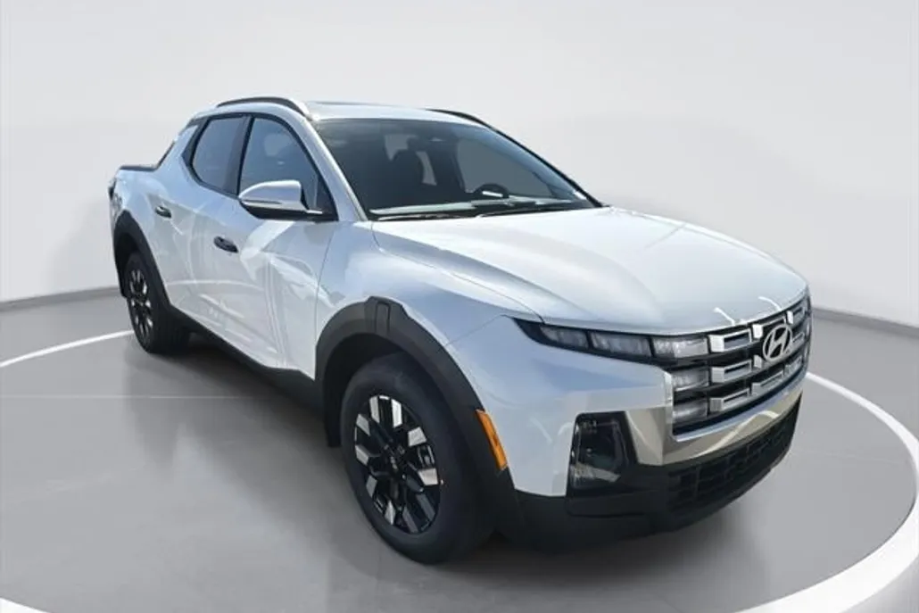 2025 Hyundai Santa Cruz SEL Activity photo 1