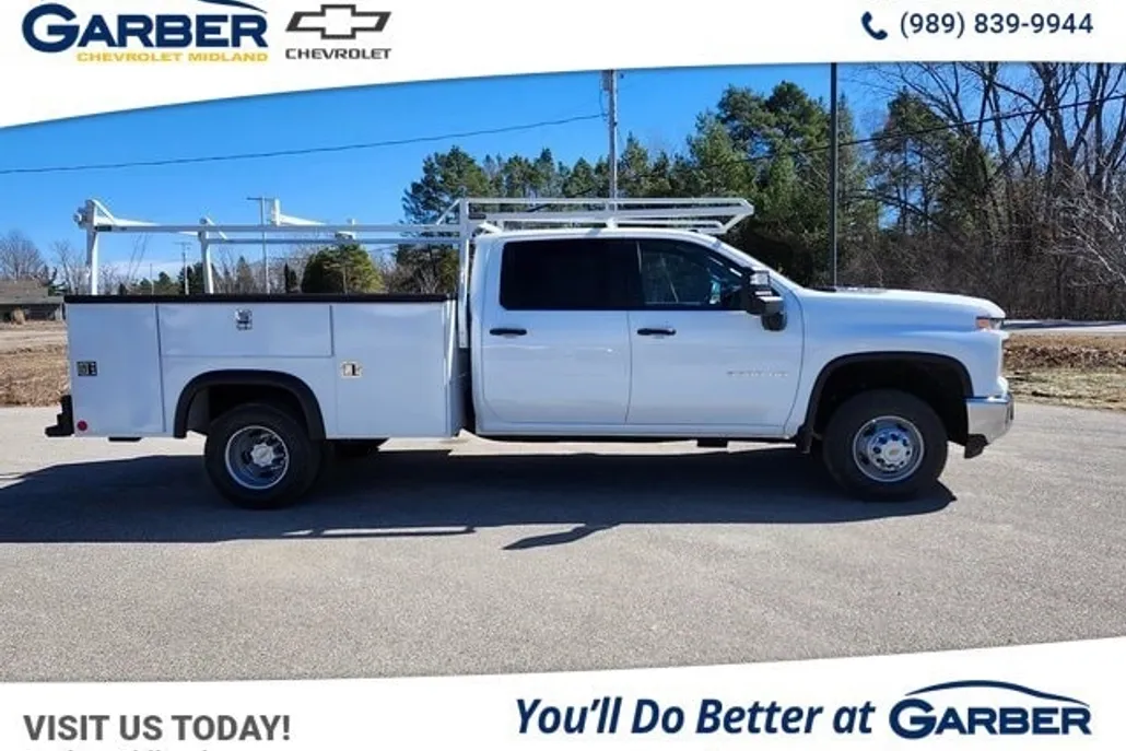 2025 Chevrolet Silverado 3500HD Work Truck photo 1