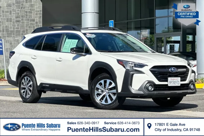 2025 Subaru Outback Premium photo 1