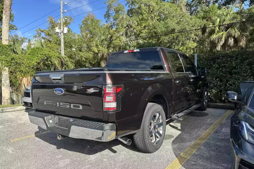 2019 Ford F-150 XLT photo 1
