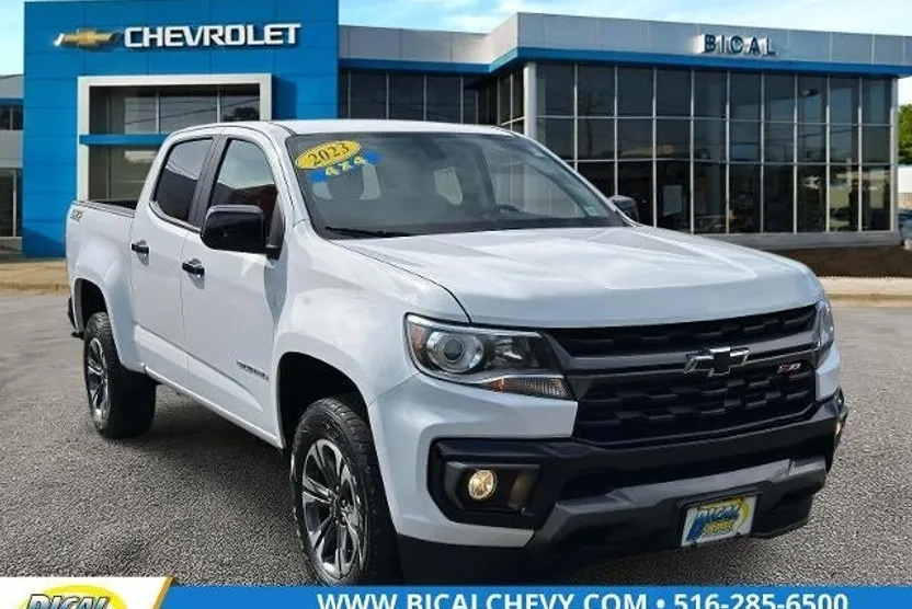 2022 Chevrolet Colorado Z71 photo 1