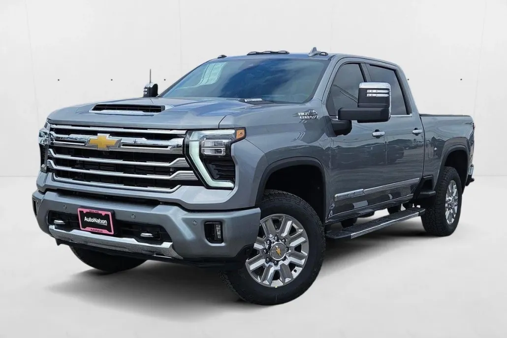 2025 Chevrolet Silverado 2500HD High Country photo 1