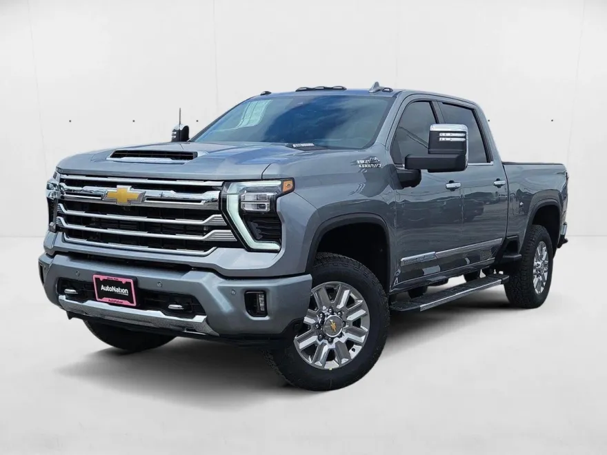 2025 Chevrolet Silverado 2500HD High Country photo 1