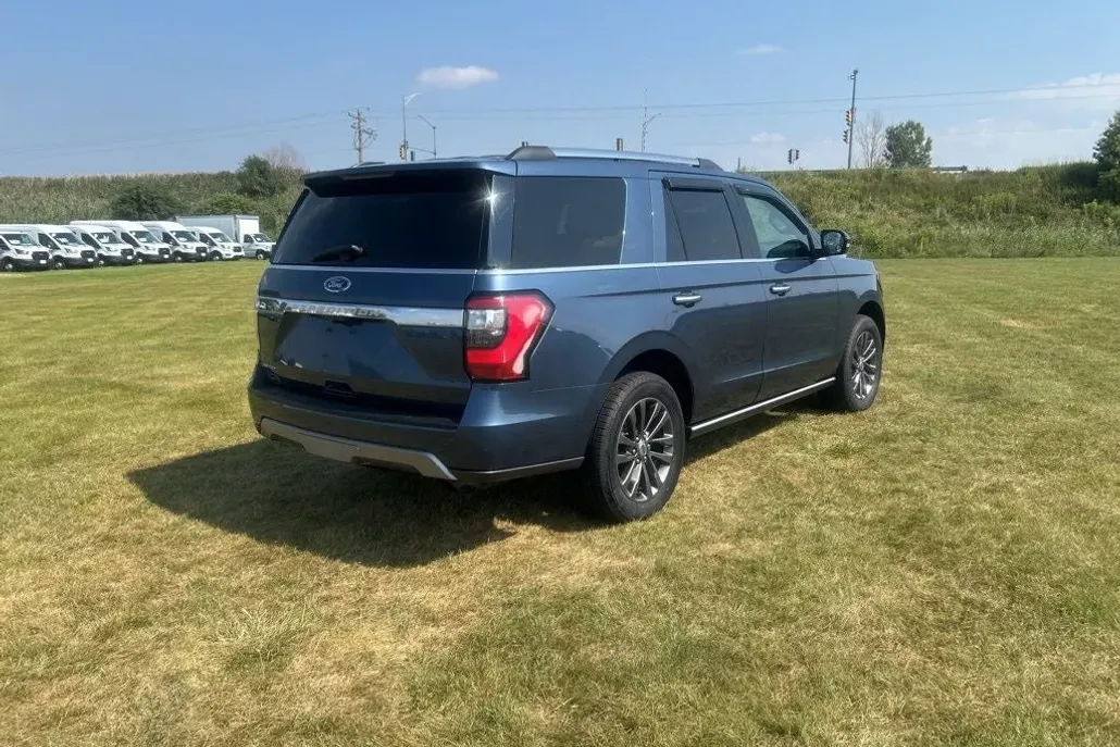 2020 Ford Expedition Limited photo 1