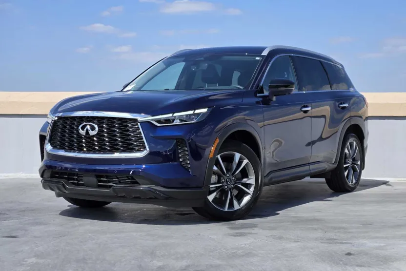 2025 Infiniti QX60 Luxe photo 1