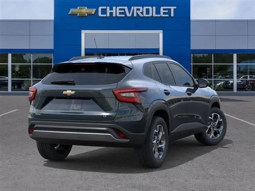 2026 Chevrolet Trax LT photo 1