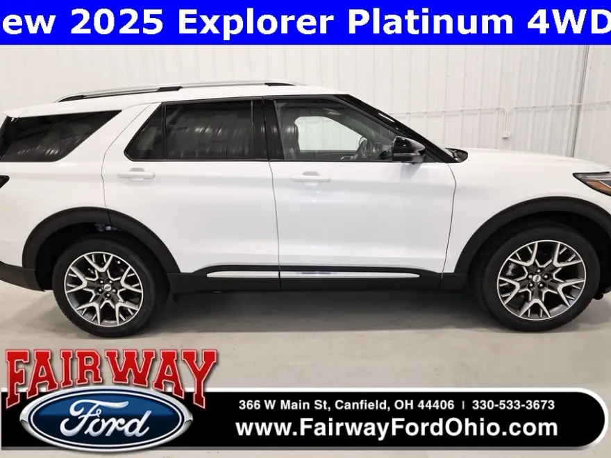 2025 Ford Explorer Platinum photo 1