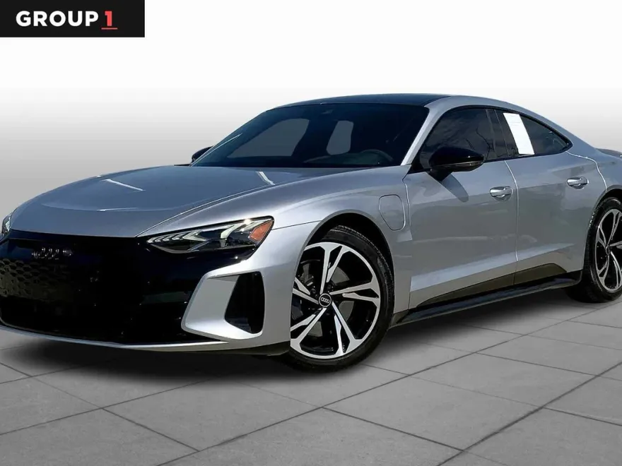 2022 Audi e-tron GT Premium Plus photo 1