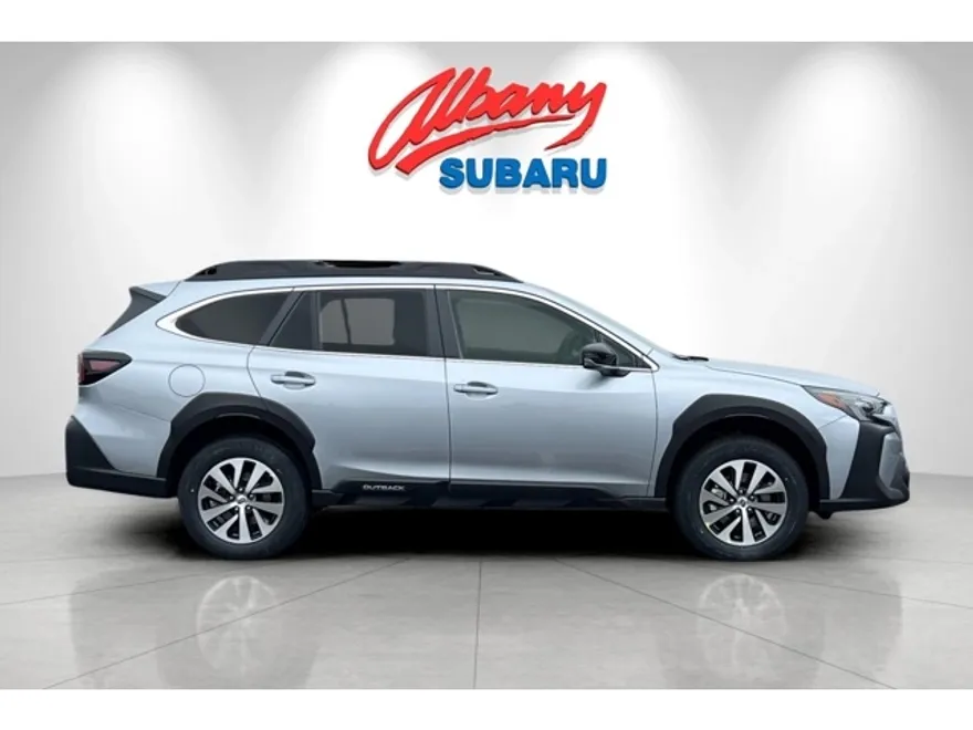 2025 Subaru Outback Premium photo 1