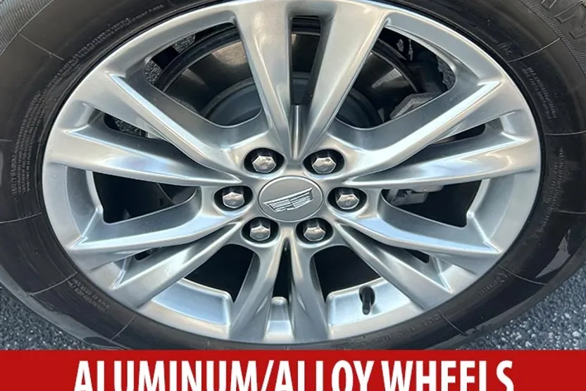 2020 Cadillac XT5 Premium Luxury photo 1