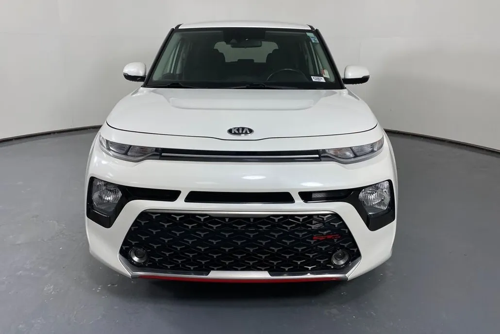 2020 Kia Soul GT-Line photo 1