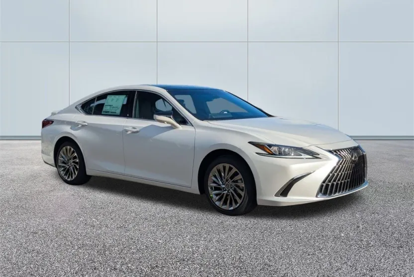 2025 Lexus ES 350 Luxury photo 1