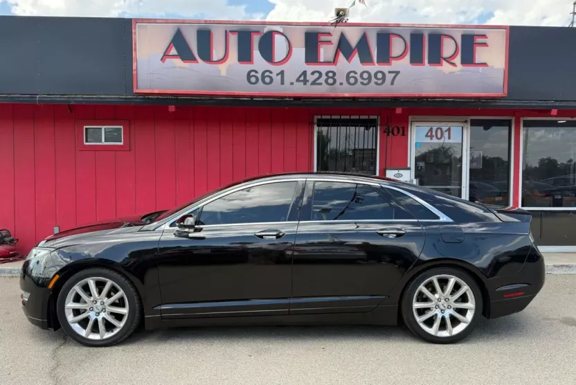 2015 Lincoln MKZ Hybrid photo 1