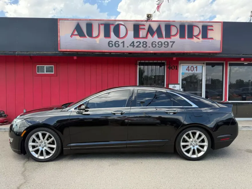 2015 Lincoln MKZ Hybrid photo 1