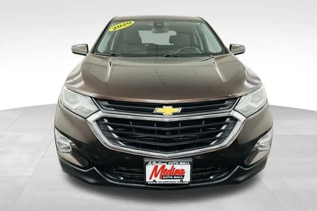 2020 Chevrolet Equinox LT photo 1