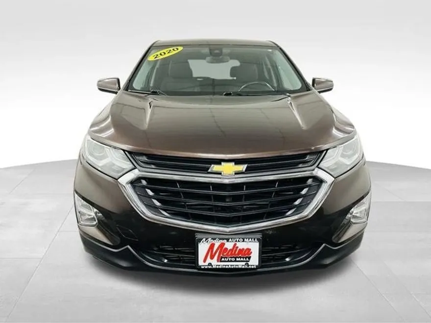 2020 Chevrolet Equinox LT photo 1