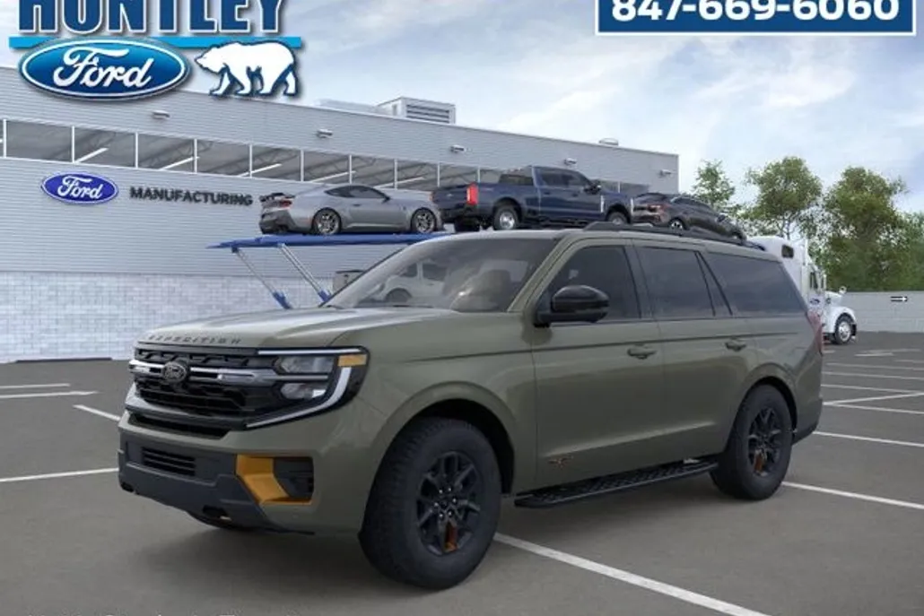 2025 Ford Expedition photo 1