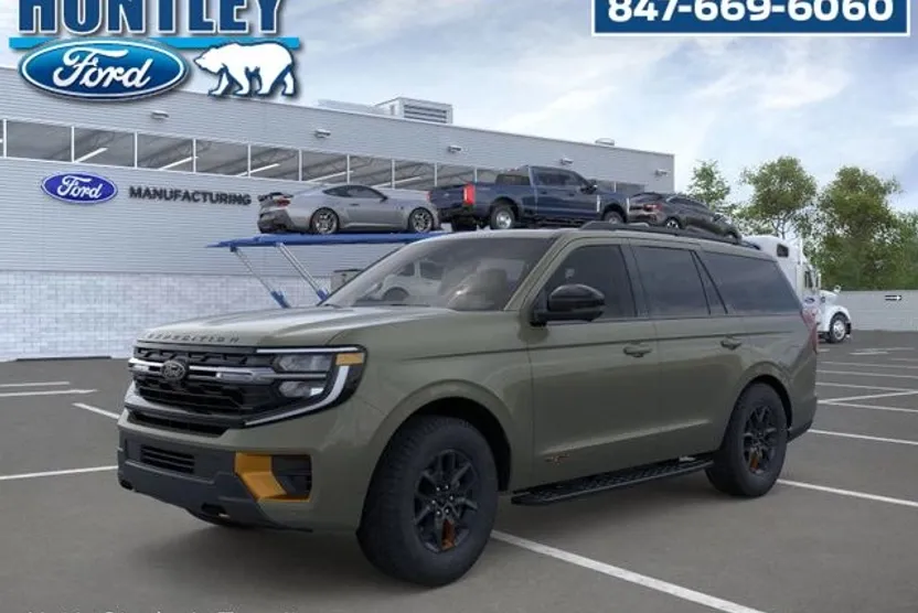 2025 Ford Expedition photo 1