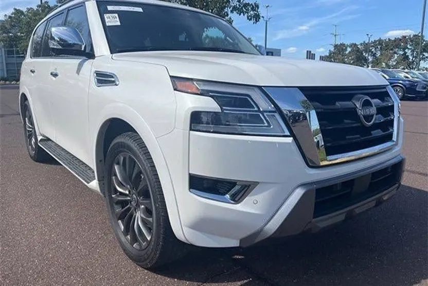2024 Nissan Armada Platinum photo 1