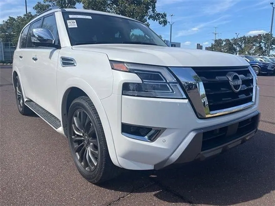 2024 Nissan Armada Platinum photo 1