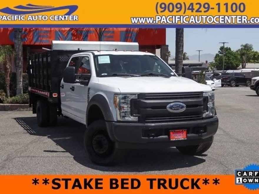 2017 Ford F-550 photo 1