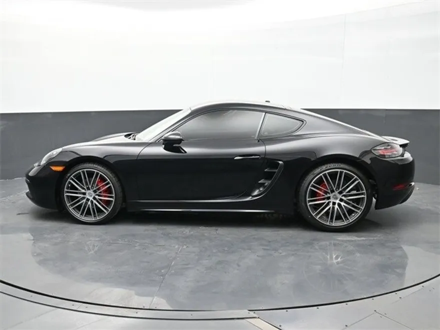 2025 Porsche Cayman S photo 2