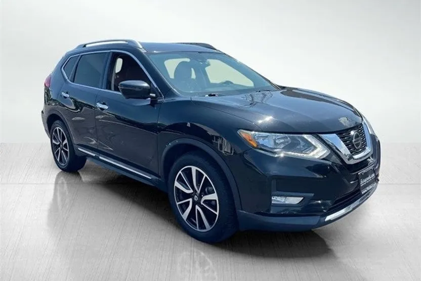 2019 Nissan Rogue SL photo 1
