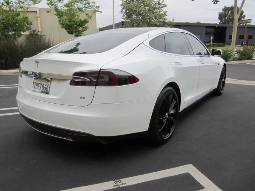 2013 Tesla Model S 85 photo 1
