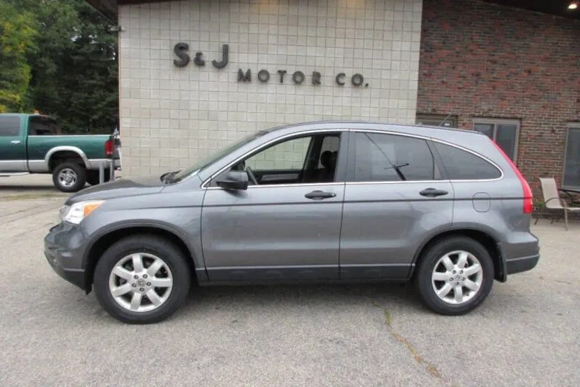2011 Honda CR-V SE photo 1
