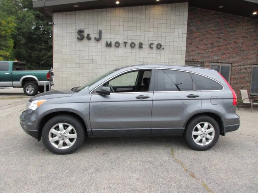 2011 Honda CR-V SE photo 1