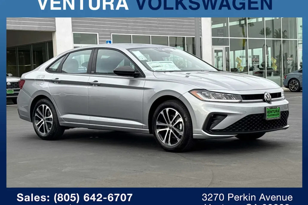 2025 Volkswagen Jetta Sport photo 1