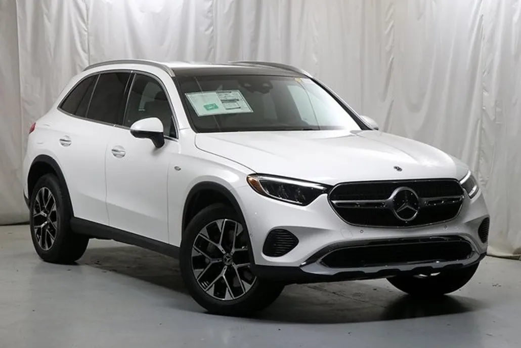 2025 Mercedes Benz GLC 350e 4MATIC photo 1