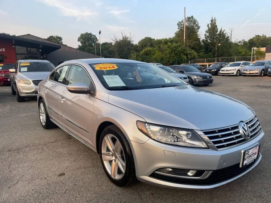 2014 Volkswagen CC Sport photo 1