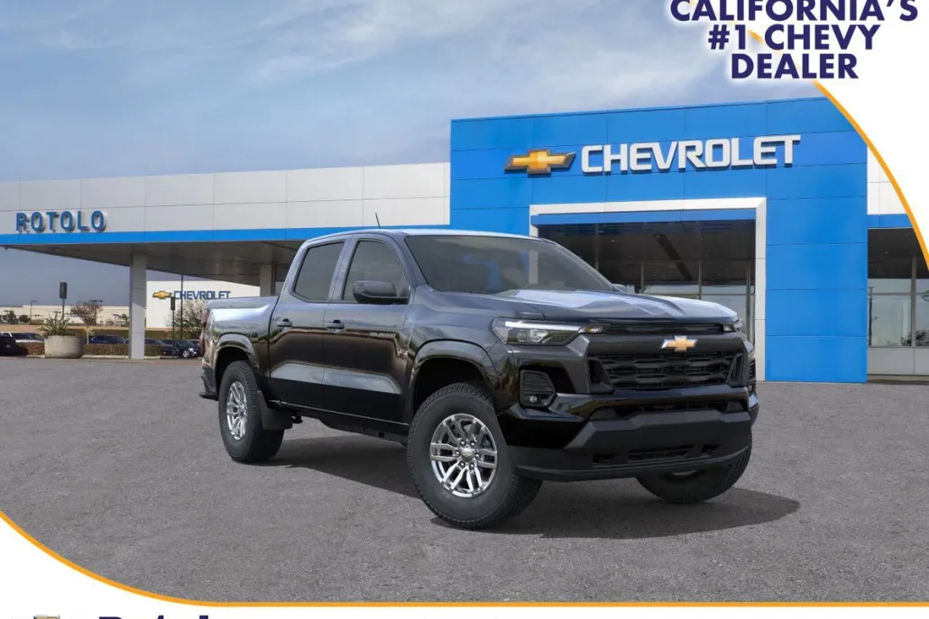 2026 Chevrolet Colorado LT photo 1