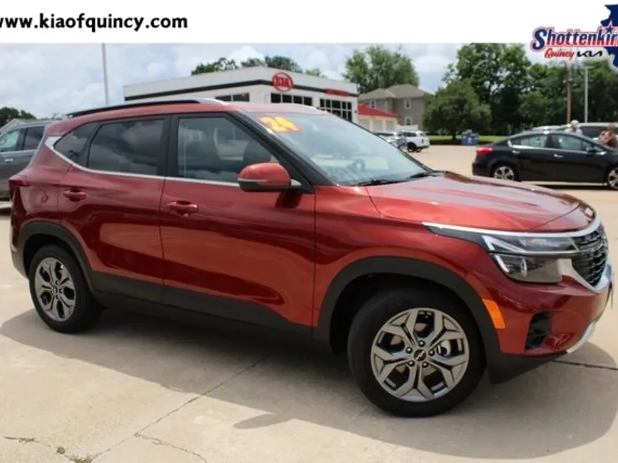 2024 Kia Seltos S photo 1