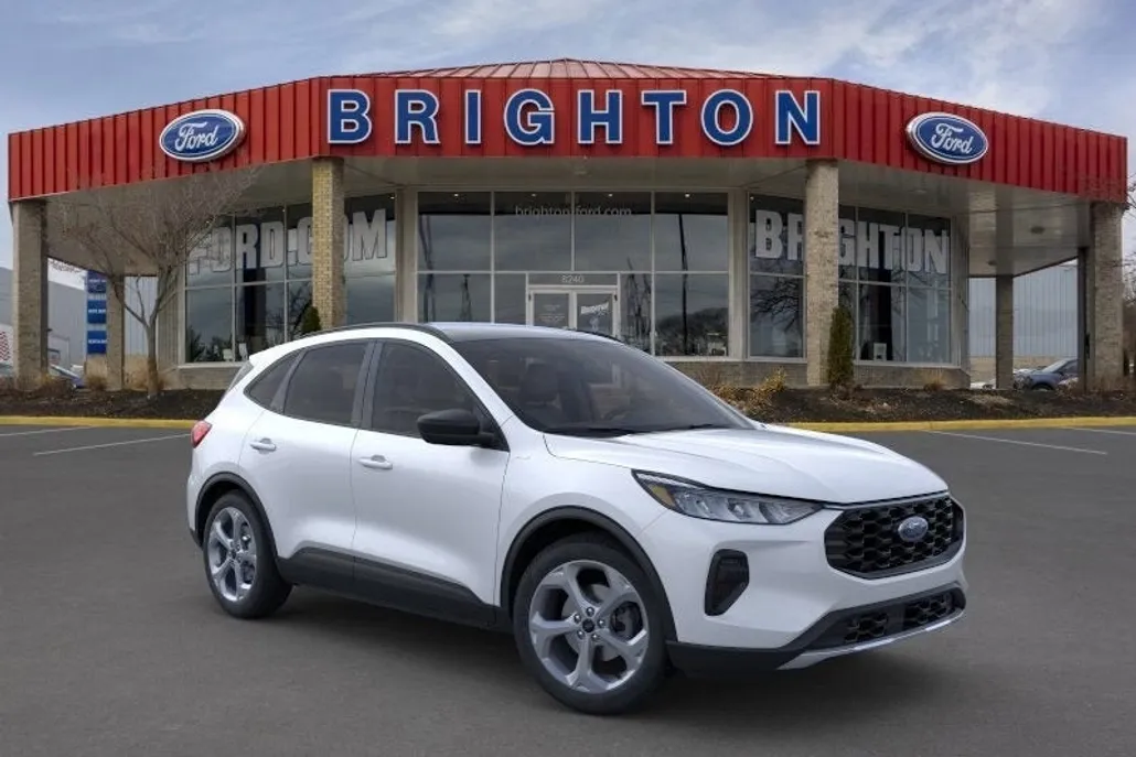 2025 Ford Escape ST-Line photo 1