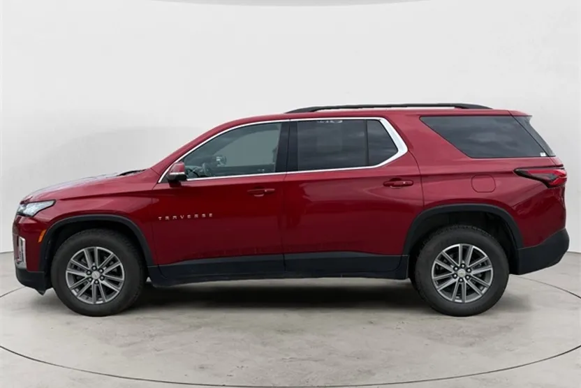 2023 Chevrolet Traverse photo 1