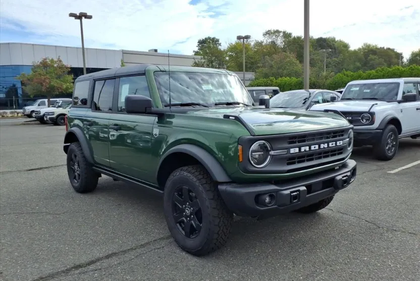 2025 Ford Bronco Big Bend photo 1