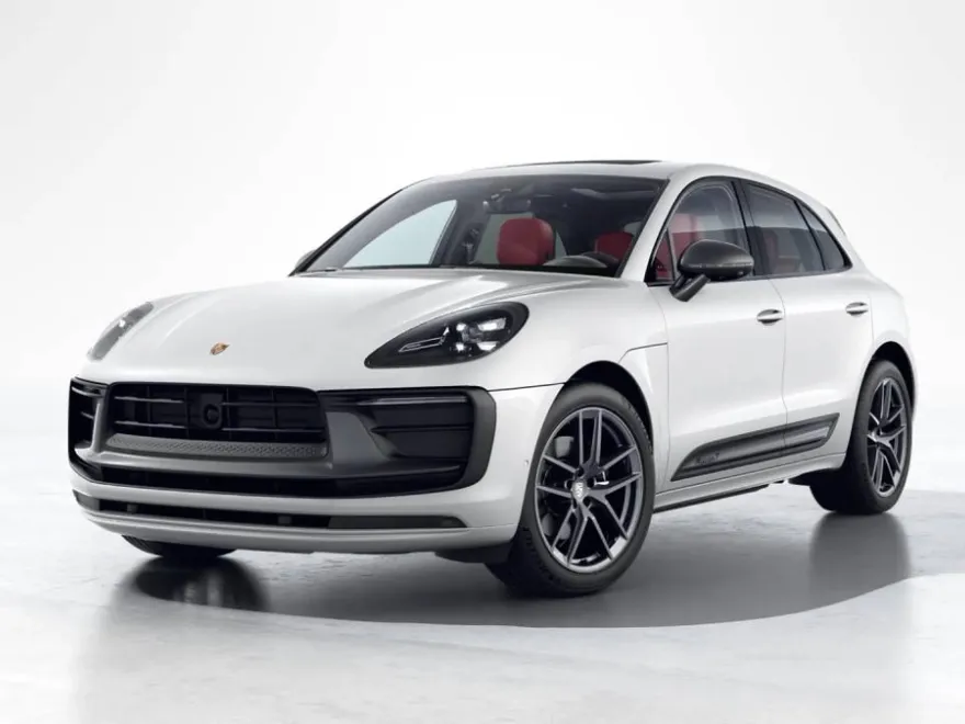 2026 Porsche Macan T photo 1