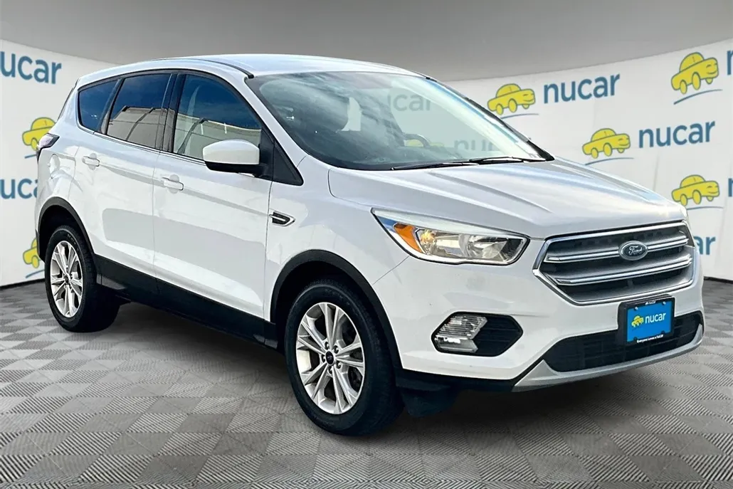 2017 Ford Escape SE photo 1