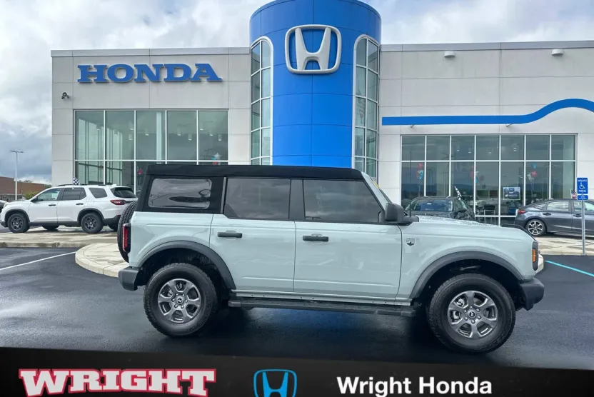 2024 Ford Bronco Big Bend photo 1