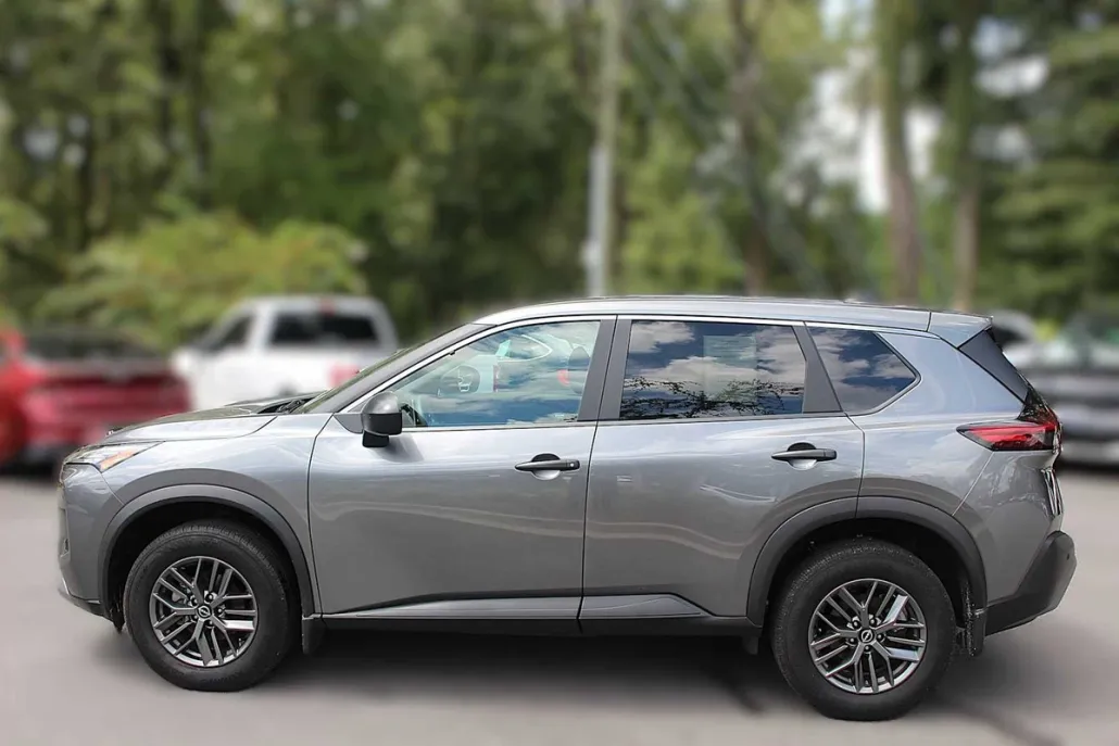 2023 Nissan Rogue S photo 1