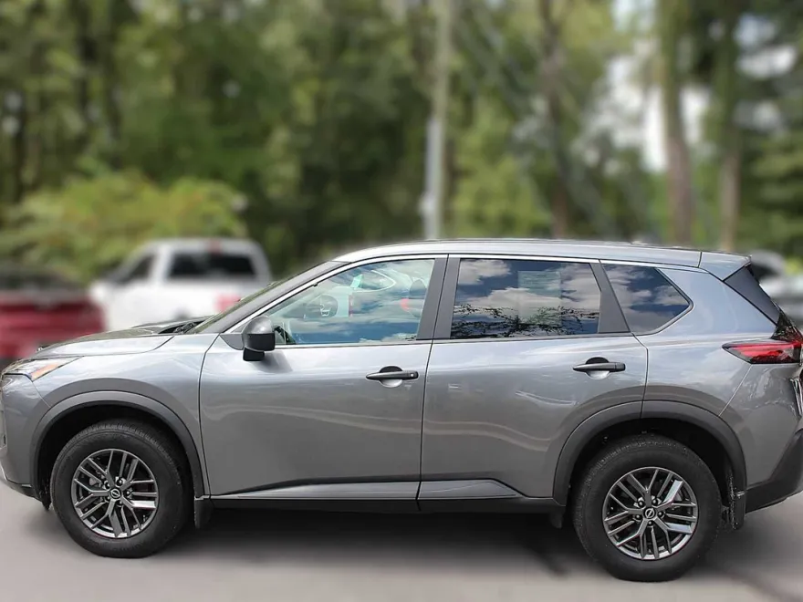 2023 Nissan Rogue S photo 1