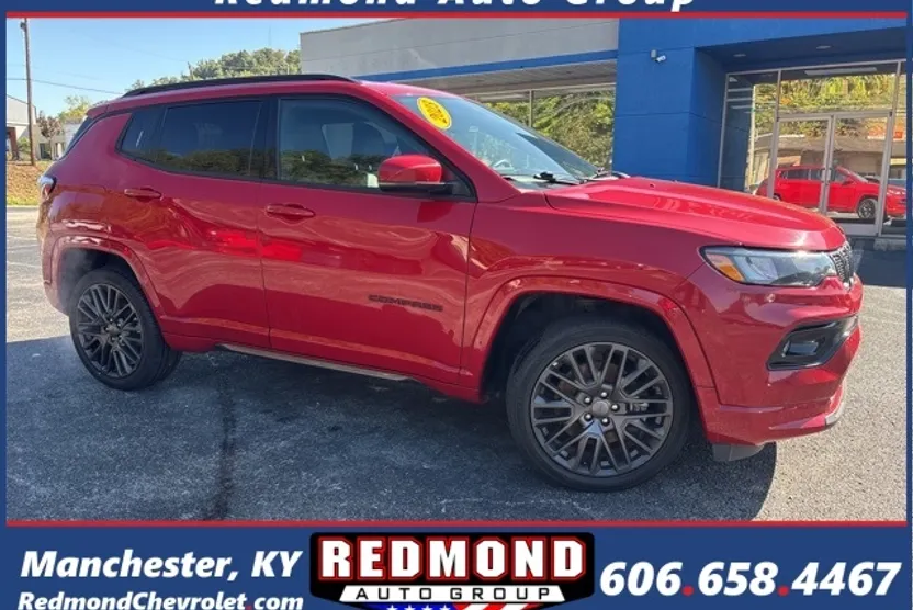 2023 Jeep Compass Limited photo 1