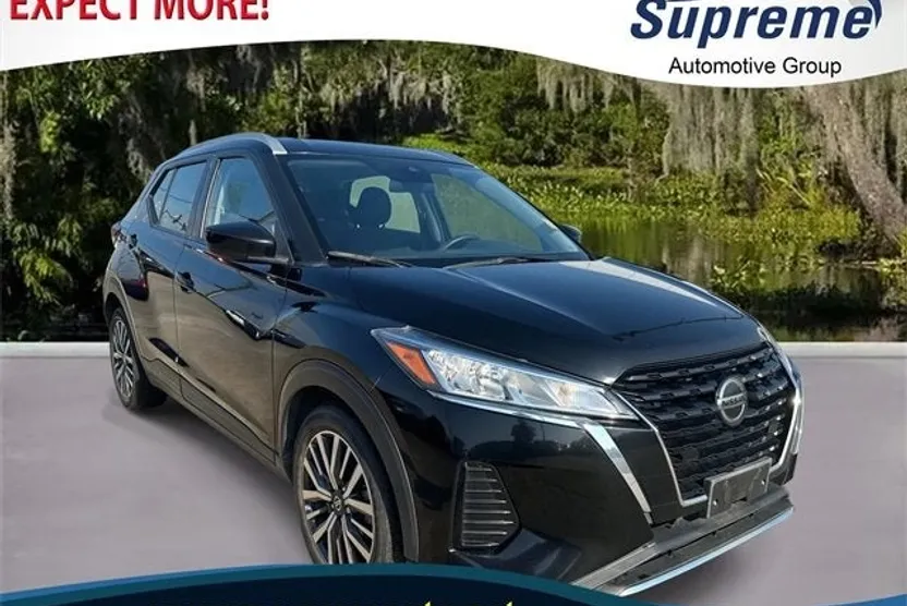 2021 Nissan Kicks SV photo 1