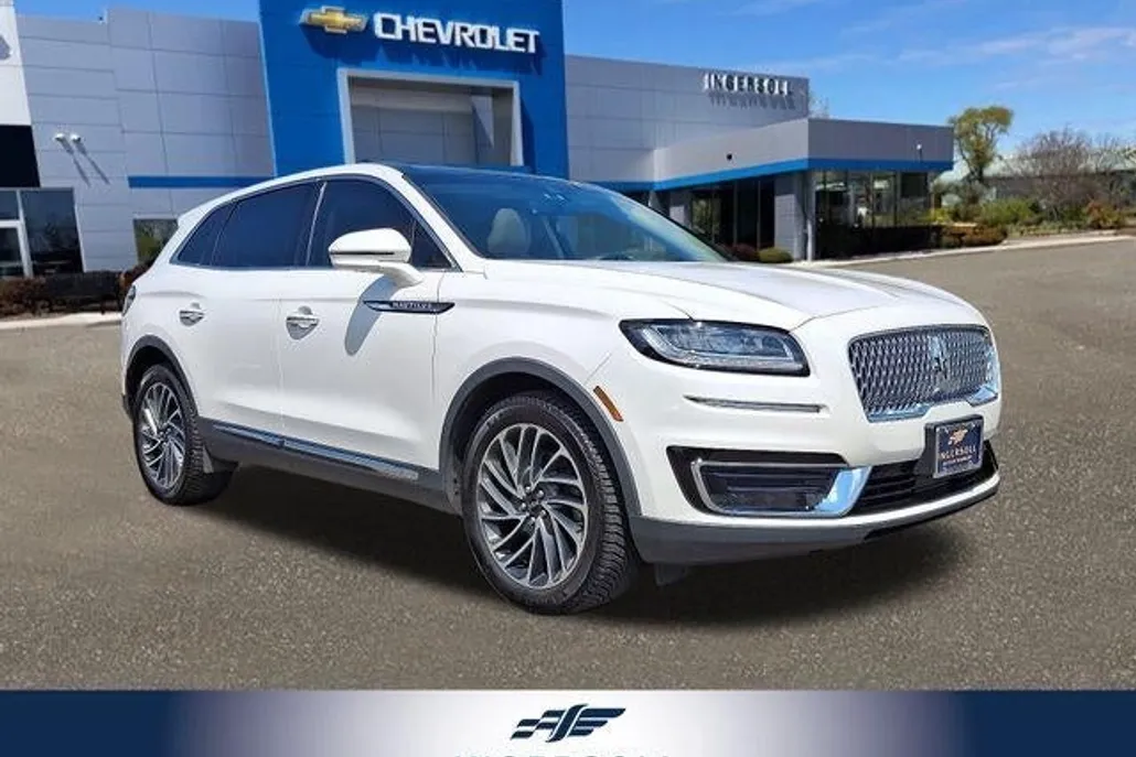 2019 Lincoln Nautilus Reserve photo 1