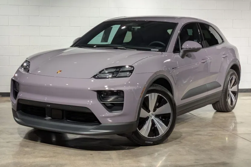 2024 Porsche Cayenne Coupe S photo 1