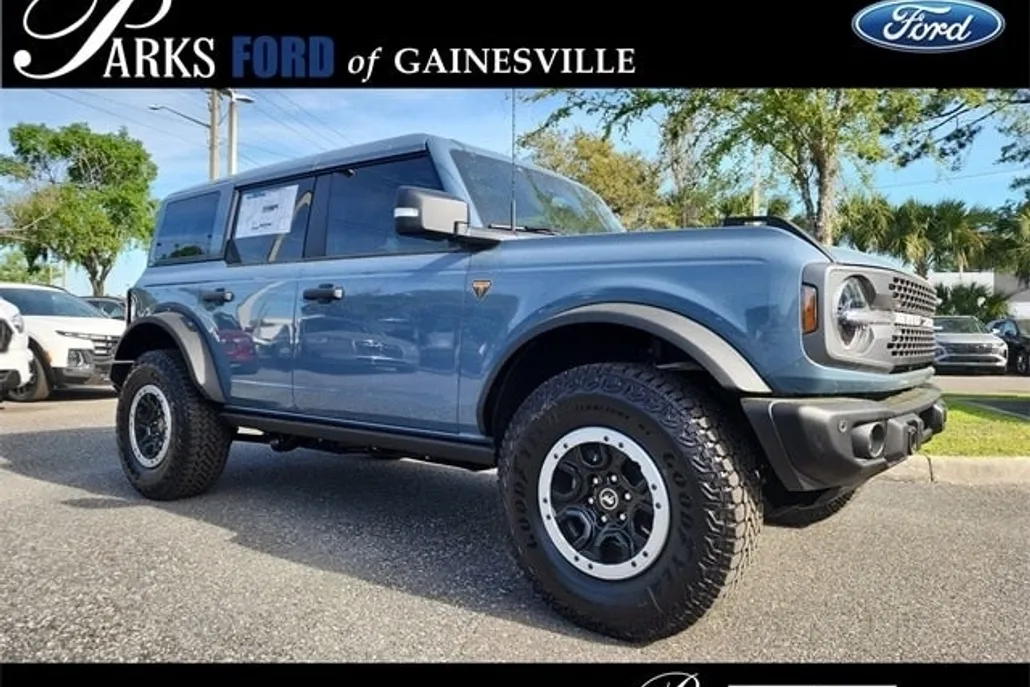 2025 Ford Bronco Badlands photo 1