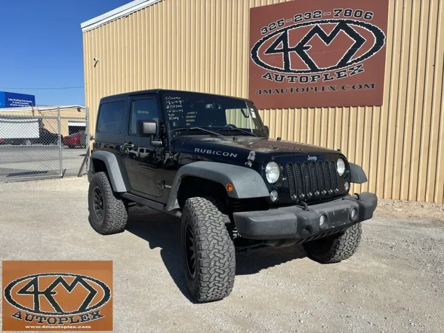 2014 Jeep Wrangler Rubicon photo 1
